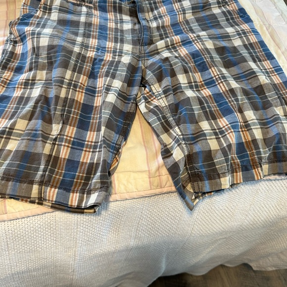 Men’s shorts ***SALE*** - Picture 6 of 8